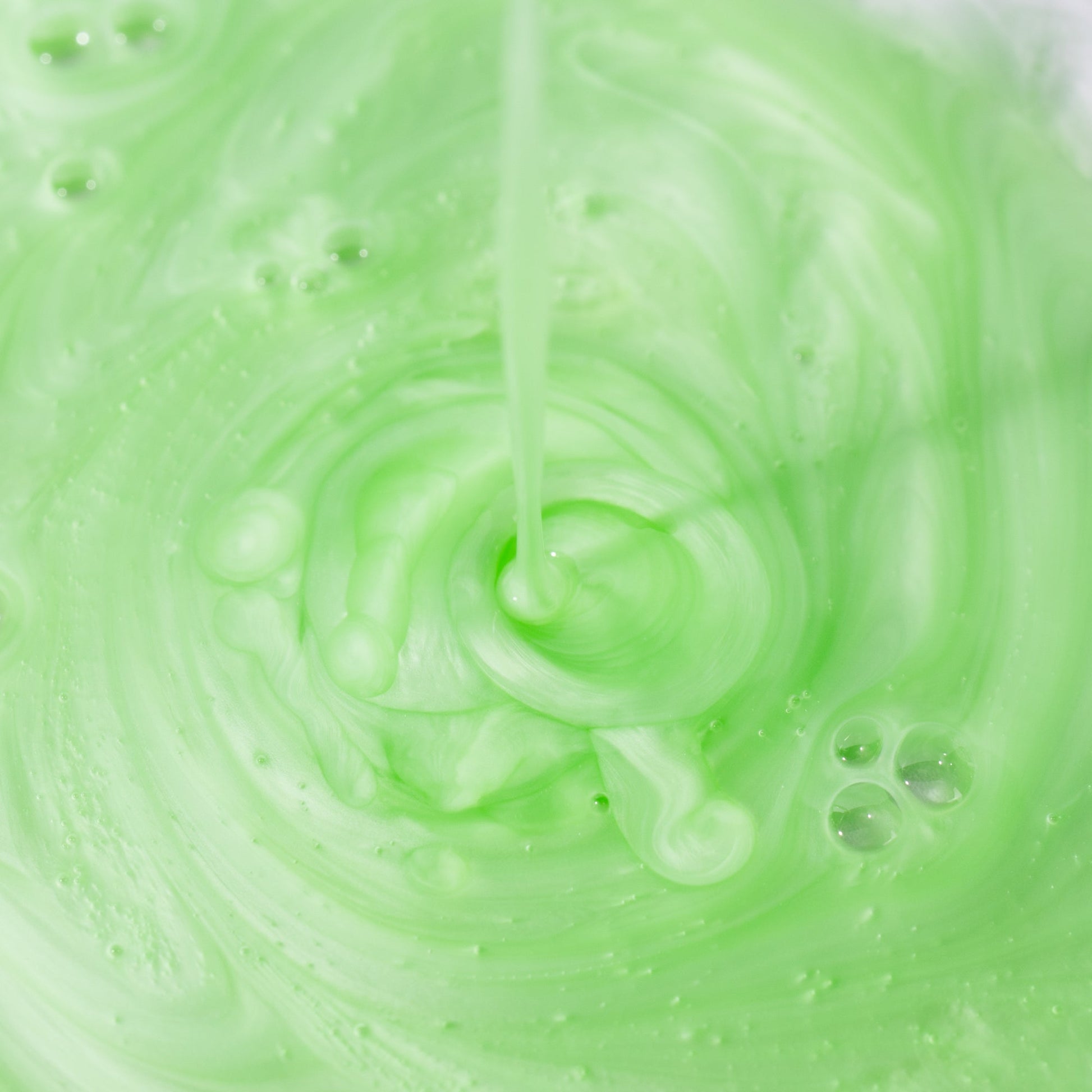 Purity Clean Exfoliating Cleanser - Revitalize Your Skin with L-Lactic Acid and Tea Tree Oil